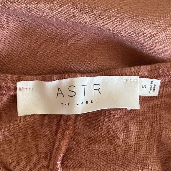 ASTR the Label Dusty Pink Sandy Mini Dress Size Small - Picture 10 of 13